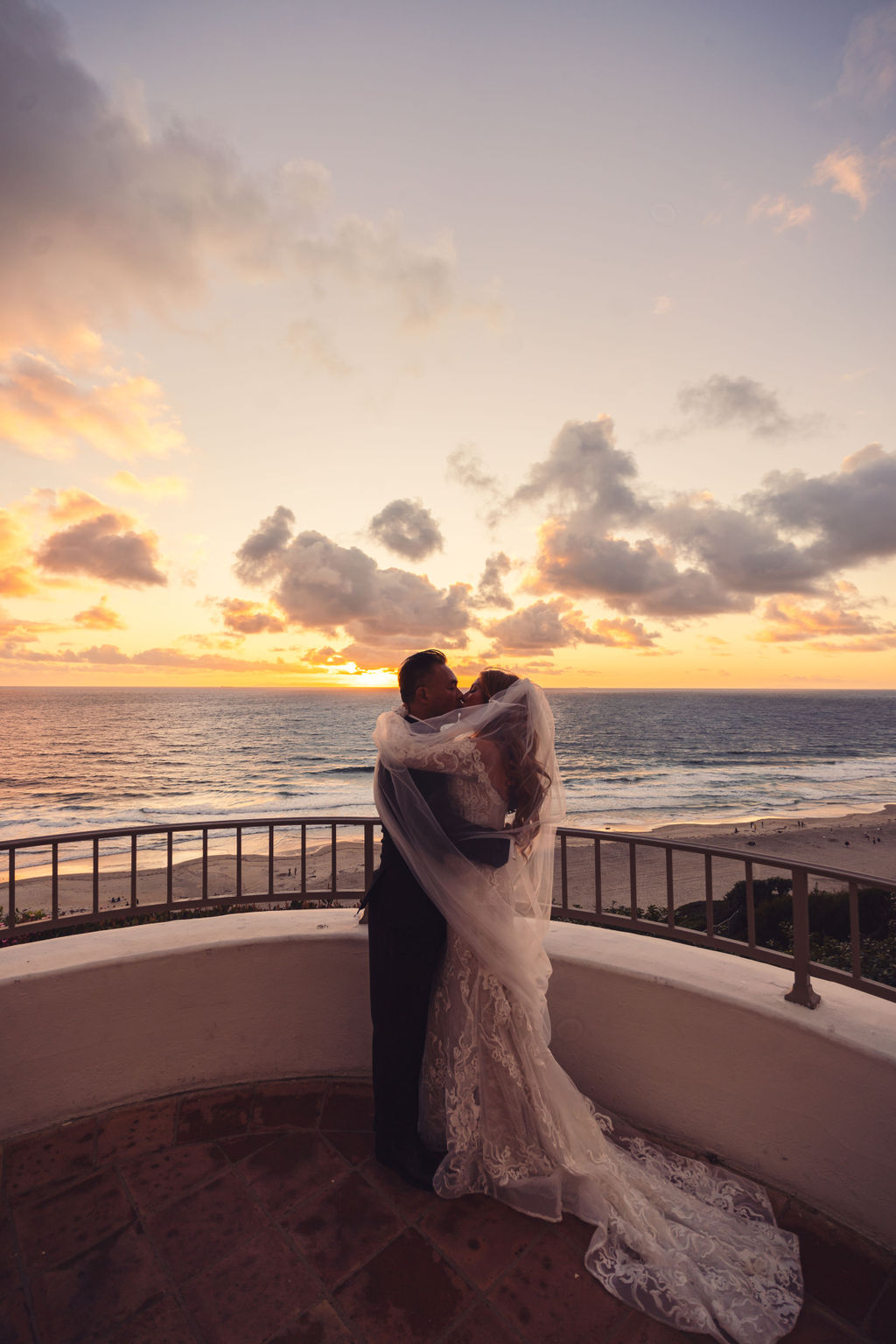 Couple at sunset — Joseph Barber Photography